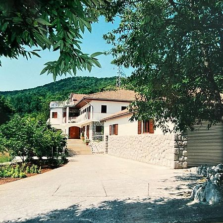 Villa Mittler Ловран Екстериор снимка