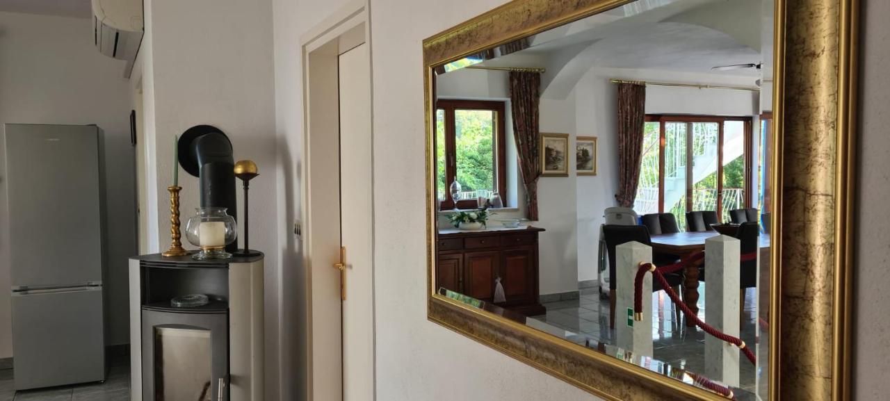 Villa Mittler Ловран Екстериор снимка