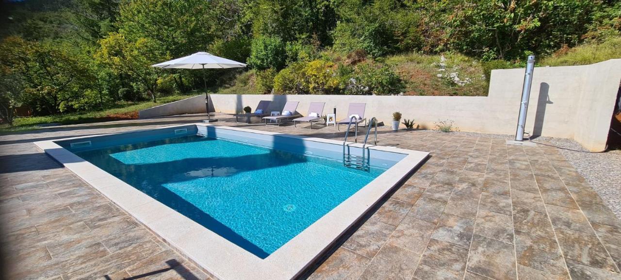 Villa Mittler Ловран Екстериор снимка